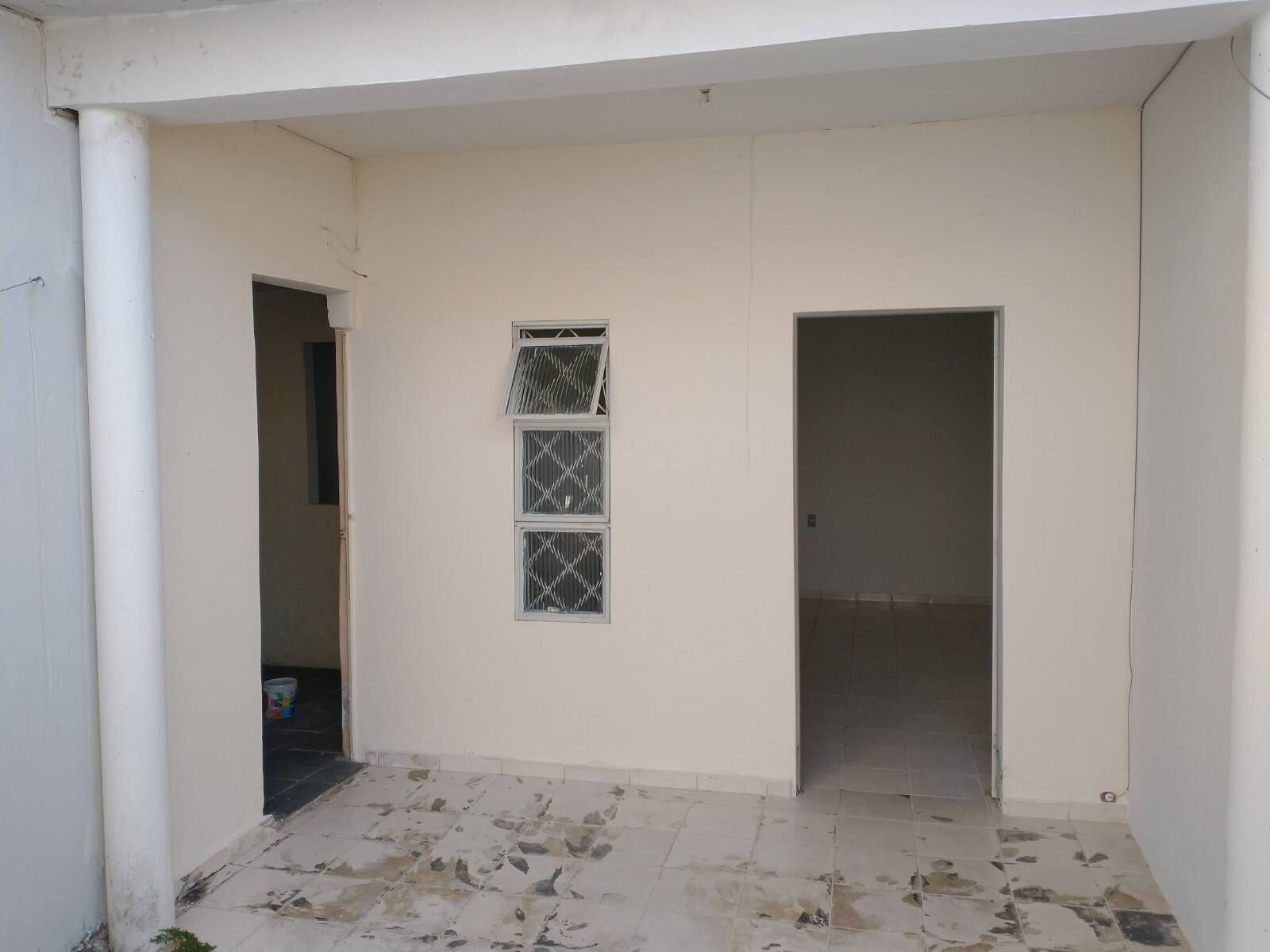 Casa para alugar com 2 quartos, 90m² - Foto 2