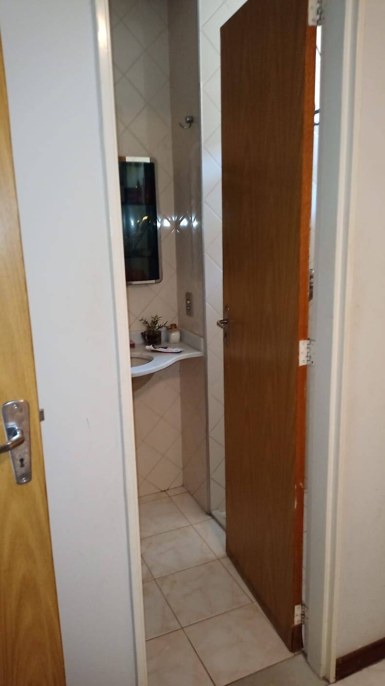 Apartamento à venda com 3 quartos, 90m² - Foto 9