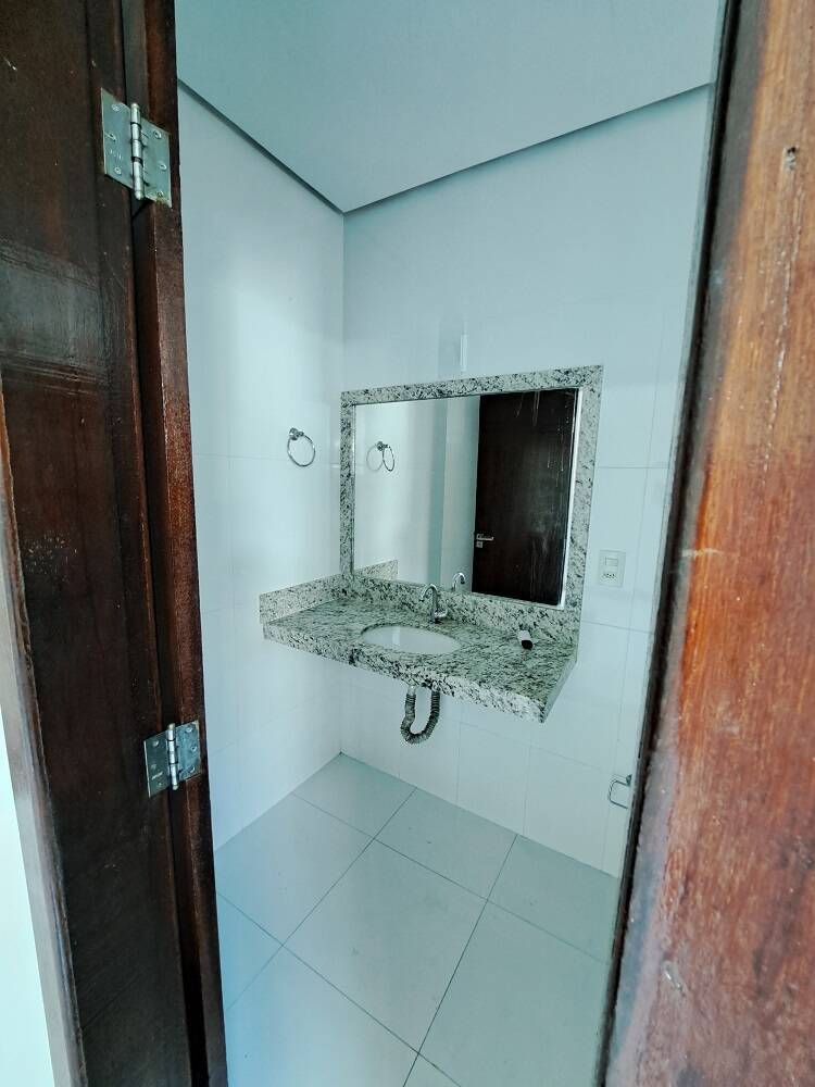 Casa para alugar com 3 quartos, 120m² - Foto 9