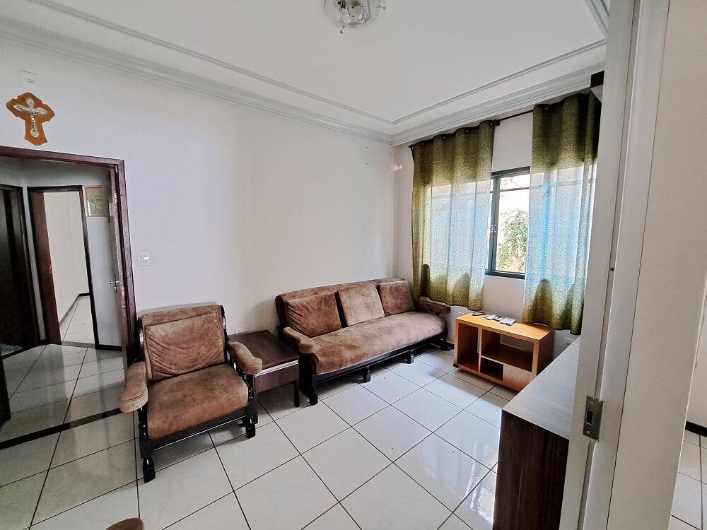 Apartamento à venda com 4 quartos, 200m² - Foto 3