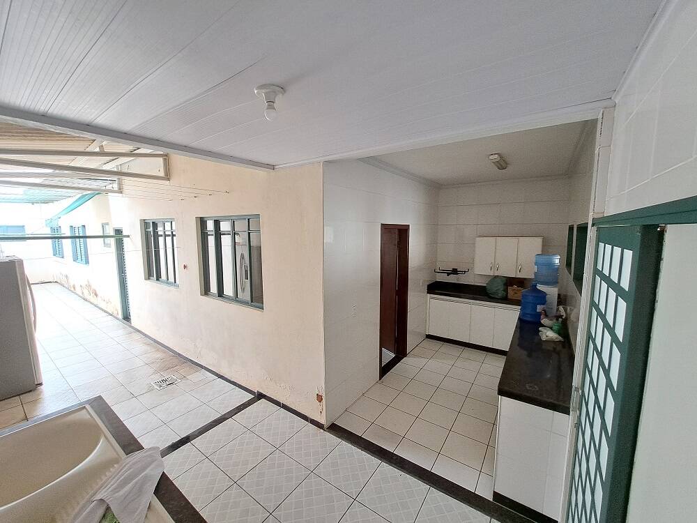 Apartamento à venda com 4 quartos, 200m² - Foto 14