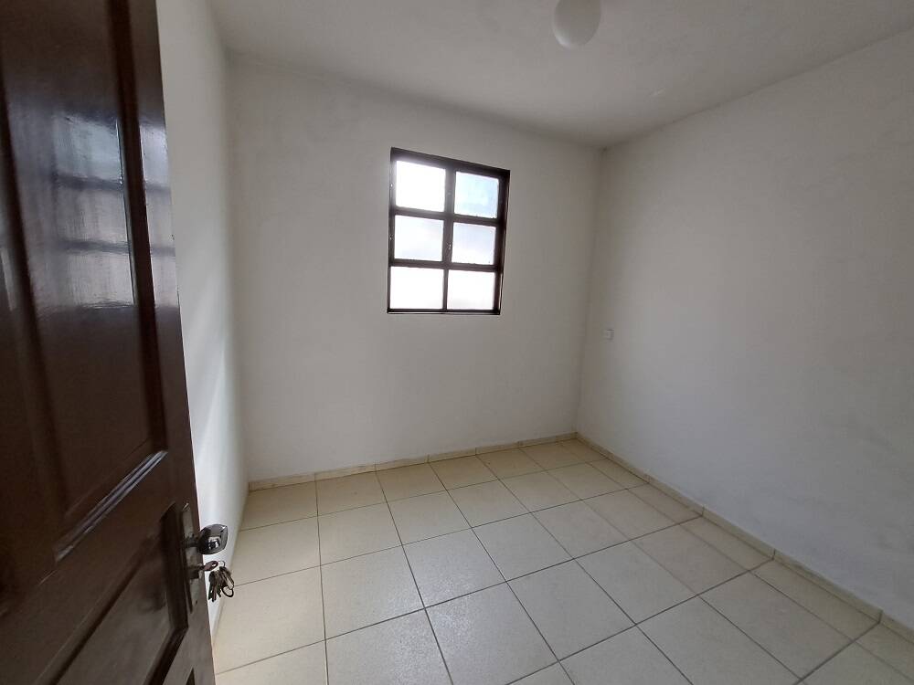 Casa para alugar com 3 quartos, 200m² - Foto 17