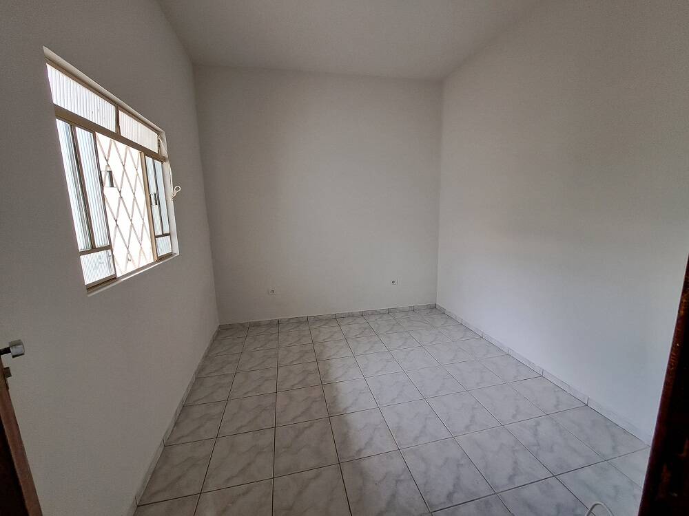 Casa à venda com 4 quartos, 112m² - Foto 12